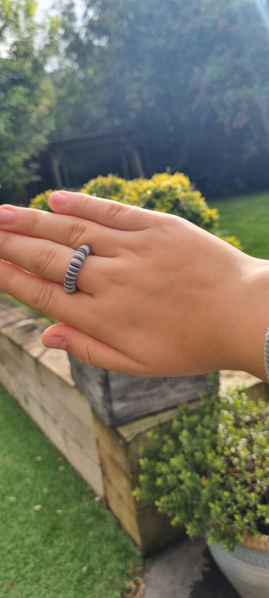 Cookies and cream ring